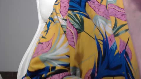 liza online show from 11/05/25, 01:16