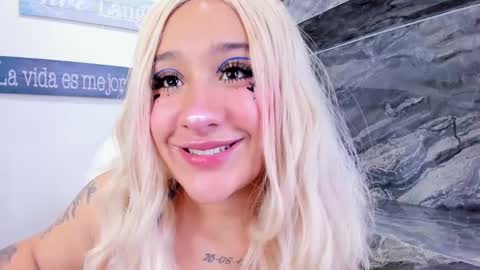 Snapshot of miss_danika chatting on 10/11/25, 11:09 Danika online show from 10/11/25, 11:09