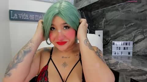 Snapshot of miss_danika chatting on 12/05/25, 11:08 Danika online show from 12/05/25, 11:08