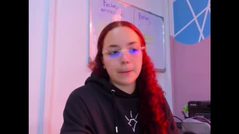 miss_dior1 online show from 02/18/26, 03:30