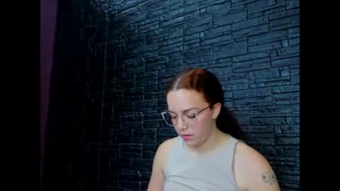 miss_dior1 online show from 04/13/26, 03:50