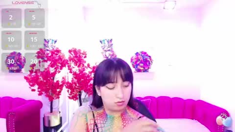 Snapshot of miss_dolly1 chatting on 07/31/26, 12:37 Melanie online show from 07/31/26, 12:37