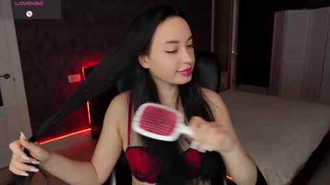 Elia online show from 03/10/25, 04:35