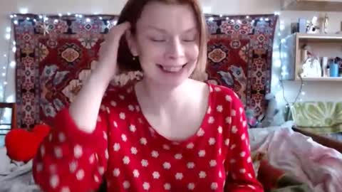 Snapshot of miss_elistia_ chatting on 02/27/25, 12:02 Elis online show from 02/27/25, 12:02