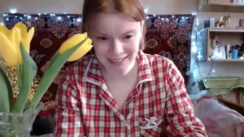 Snapshot of miss_elistia_ chatting on 03/07/25, 02:01 Elis online show from 03/07/25, 02:01
