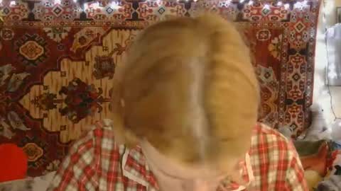 Elis online show from 11/12/25, 12:16