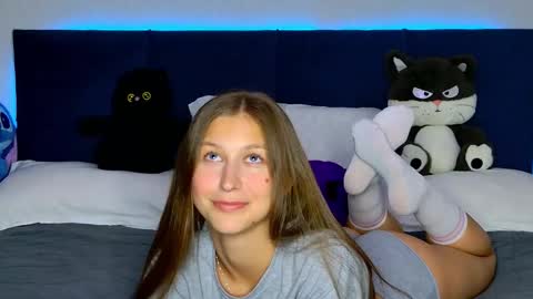 Snapshot of miss_emily_miller chatting on 03/26/26, 07:08 Emily online show from 03/26/26, 07:08