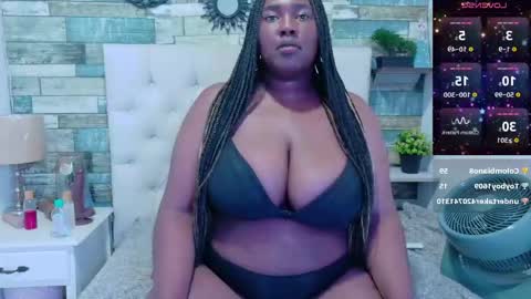 miss_evans_ online show from 05/05/26, 06:16