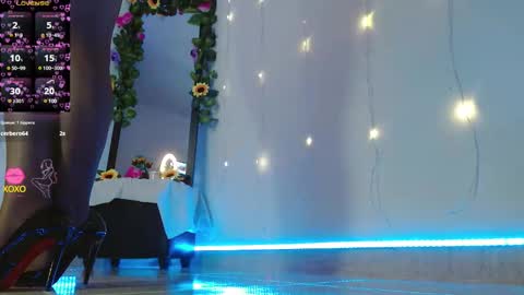 Miss Evoleth online show from 12/15/24, 11:09