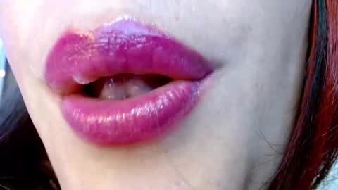 Miss Evoleth online show from 01/27/25, 09:13