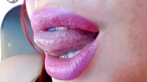 Miss Evoleth online show from 01/28/25, 08:04