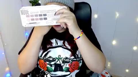 Miss Evoleth online show from 01/28/25, 11:39