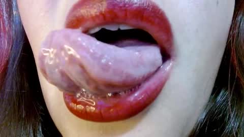 Miss Evoleth online show from 02/10/25, 07:26