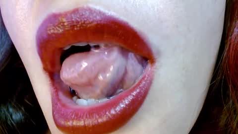 Miss Evoleth online show from 02/10/25, 10:31