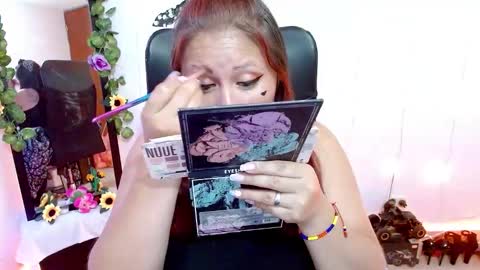 Miss Evoleth online show from 02/11/25, 12:17