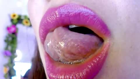 Miss Evoleth online show from 02/13/25, 04:00