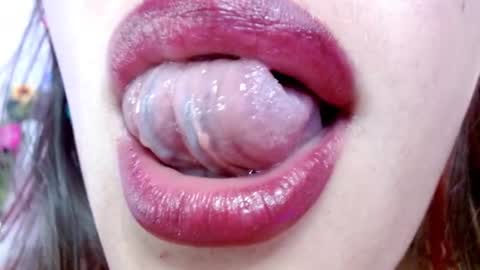 Miss Evoleth online show from 02/20/25, 07:55