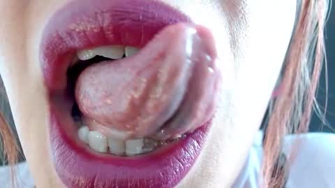 Miss Evoleth online show from 09/08/25, 03:11