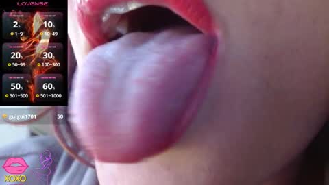 Miss Evoleth online show from 10/29/25, 06:20