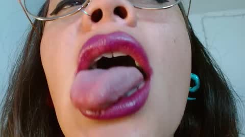 Miss Evoleth online show from 11/14/25, 07:07