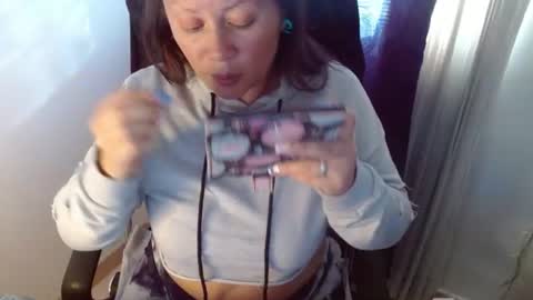 Miss Evoleth online show from 06/19/26, 09:40
