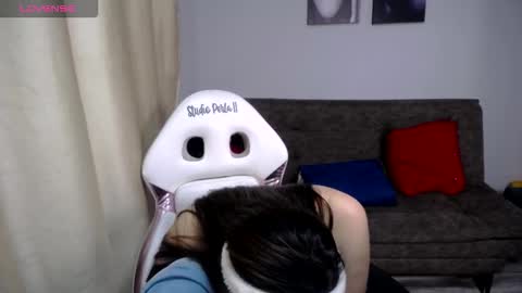 Snapshot of miss_foxxy_ chatting on 10/08/25, 08:50 miss_foxxy_ online show from 10/08/25, 08:50