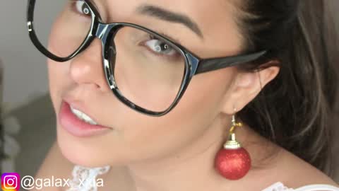 Snapshot of miss_galaxxia chatting on 12/02/24, 11:18 Elisabeth IG galax xxia online show from 12/02/24, 11:18