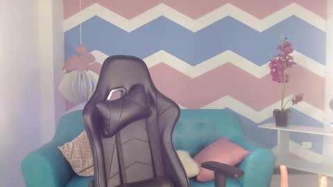 miss_honey1 online show from 02/04/25, 05:21