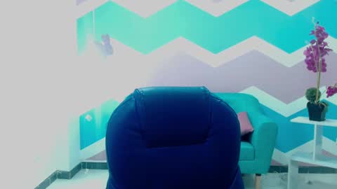 miss_honey1 online show from 02/10/25, 05:36