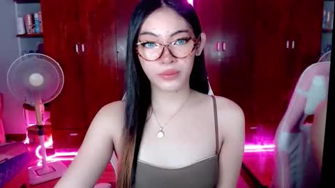 miss_hornydoll online show from 10/25/25, 12:45