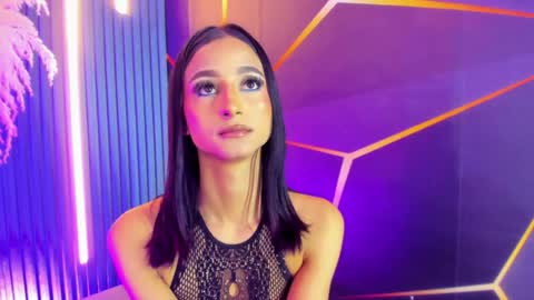 miss_isa19 online show from 05/11/26, 04:04