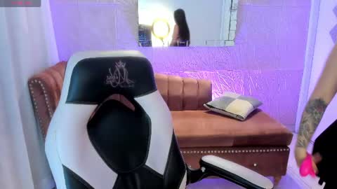 Isabella online show from 06/17/26, 01:01