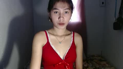 Snapshot of miss_janex chatting on 12/22/25, 01:35 Hey is me aubses online show from 12/22/25, 01:35