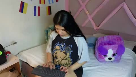 Snapshot of miss_japan_ chatting on 07/13/26, 08:00 Japo online show from 07/13/26, 08:00