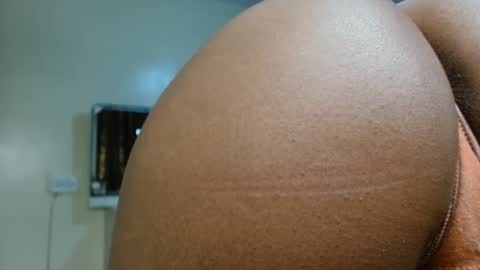 Miss Kiarrafit online show from 12/14/24, 09:51