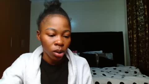 Miss Kiarrafit online show from 01/23/25, 01:45