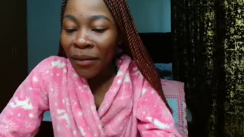Miss Kiarrafit online show from 02/06/25, 10:15