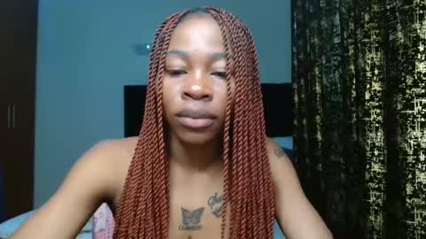 Miss Kiarrafit online show from 02/12/25, 02:56