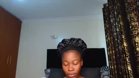 Miss Kiarrafit online show from 03/08/25, 08:33