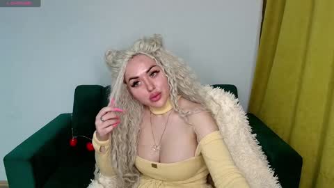 Snapshot of miss_kiten chatting on 01/31/25, 07:29 miss_kiten online show from 01/31/25, 07:29