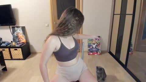 Kitty online show from 11/03/25, 01:51