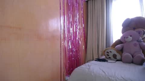 lilieth  online show from 01/06/25, 10:15