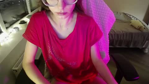 Miss Lina online show from 05/25/26, 08:37