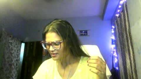 Mahi online show from 06/21/26, 05:04