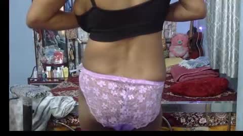 Mahi online show from 06/27/26, 12:22