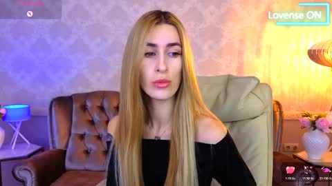 Snapshot of miss_martini chatting on 11/03/25, 06:47 online show from 11/03/25, 06:47