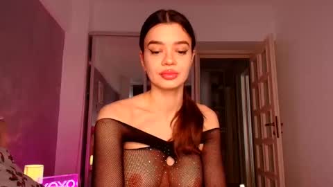 Snapshot of miss_medyson chatting on 02/18/26, 09:16 miss_medyson online show from 02/18/26, 09:16