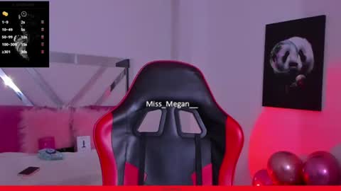 Snapshot of miss_megan__ chatting on 07/22/26, 11:35 online show from 07/22/26, 11:35