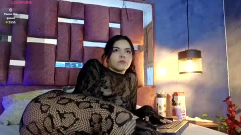 miss_merly online show from 04/25/26, 11:57