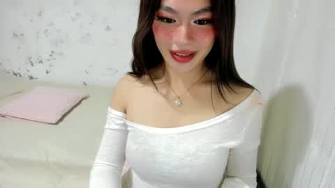 Snapshot of miss_morgan69 chatting on 02/17/25, 04:26 miss_morgan69 online show from 02/17/25, 04:26